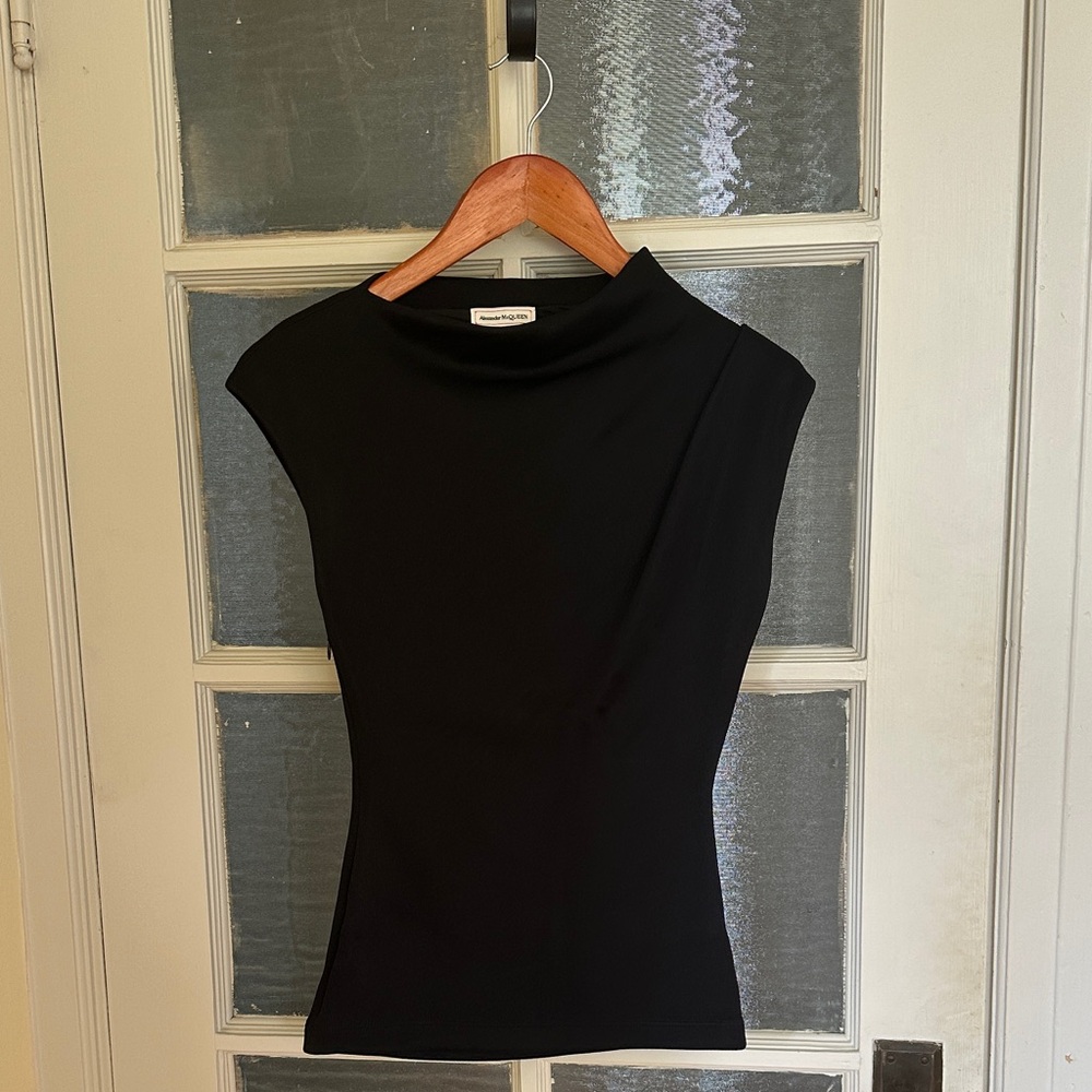 Alexander McQueen Black Sleeveless Camisole With Pleated Shoulder Detail